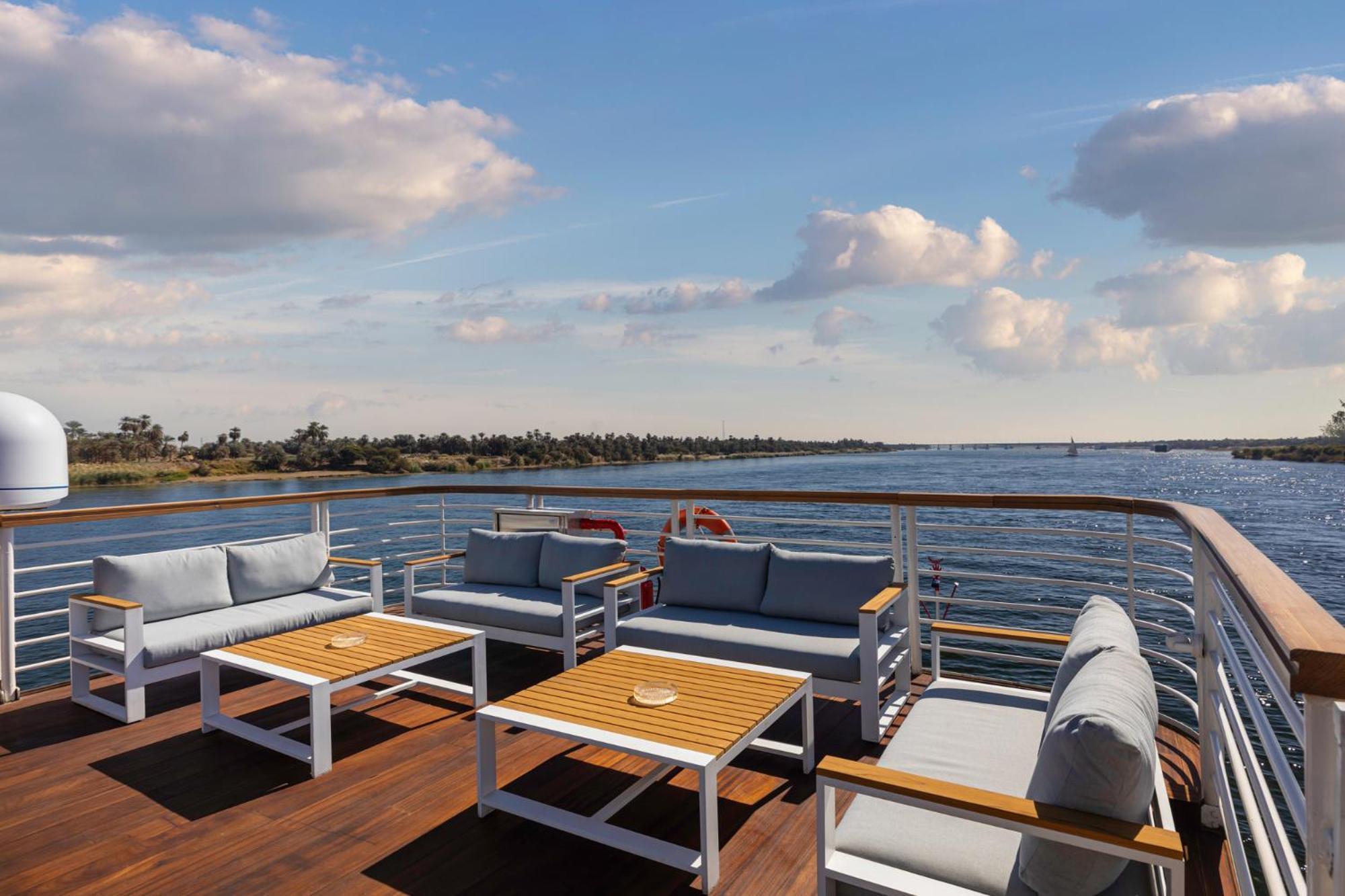 Tia Boutique Nile Cruise - Every Monday From Luxor For 04 & 07 Nights - Every Friday From Aswan For 03 & 07 Nights Ngoại thất bức ảnh