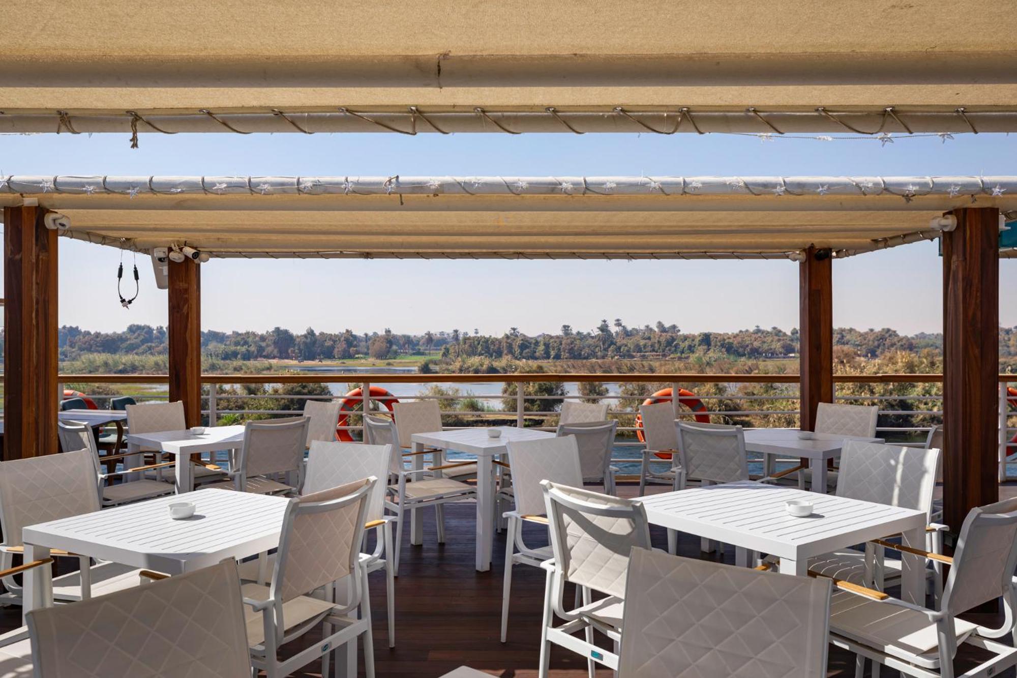 Tia Boutique Nile Cruise - Every Monday From Luxor For 04 & 07 Nights - Every Friday From Aswan For 03 & 07 Nights Ngoại thất bức ảnh